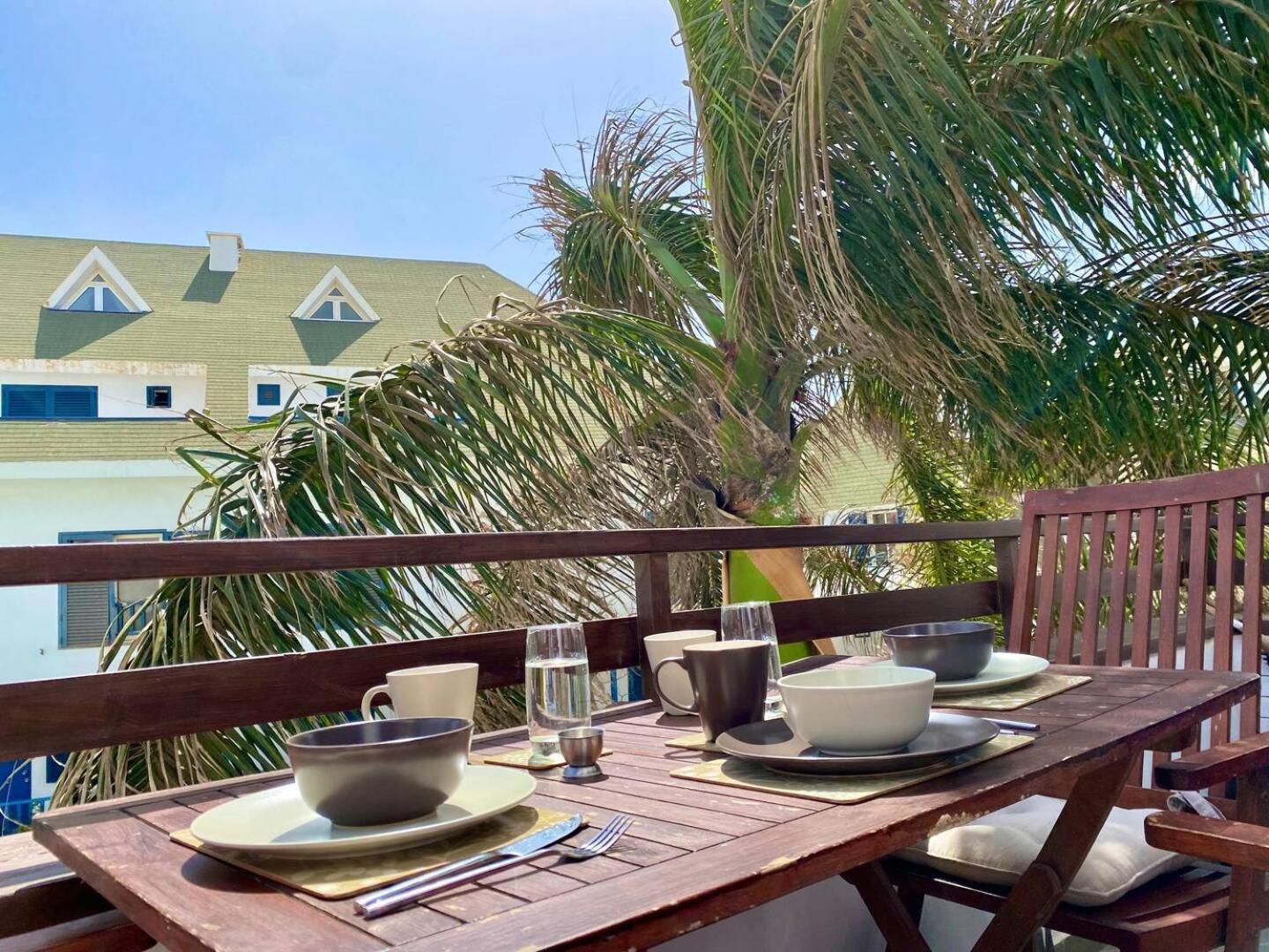 Leme Bedje Two Bedroom - By Bobbywashere ซังตามาเรีย ภายนอก รูปภาพ