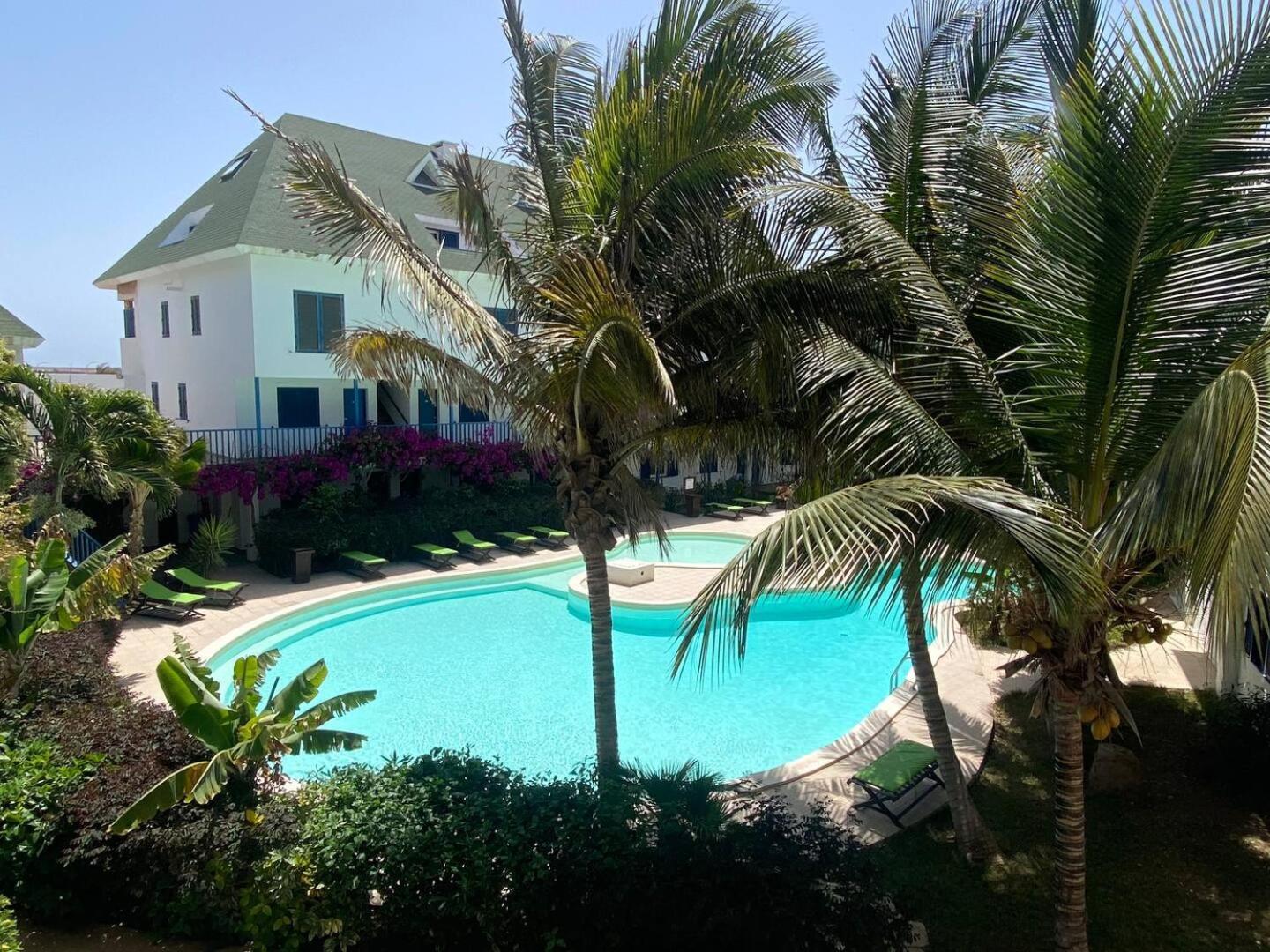 Leme Bedje Two Bedroom - By Bobbywashere ซังตามาเรีย ภายนอก รูปภาพ