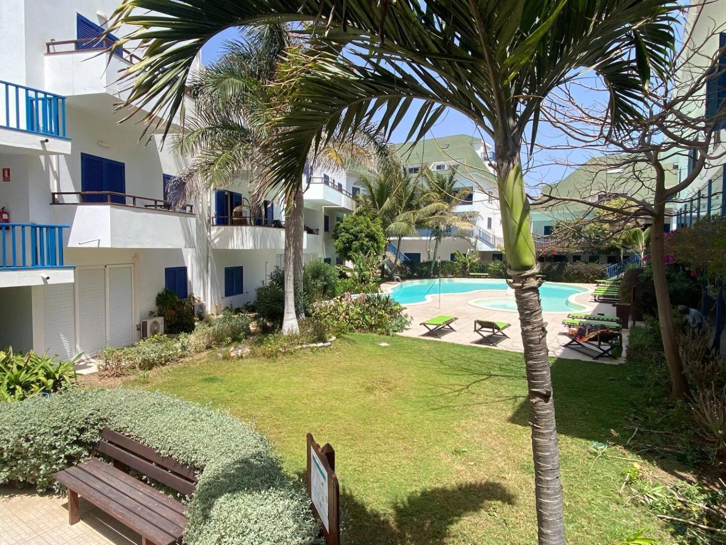 Leme Bedje Two Bedroom - By Bobbywashere ซังตามาเรีย ภายนอก รูปภาพ
