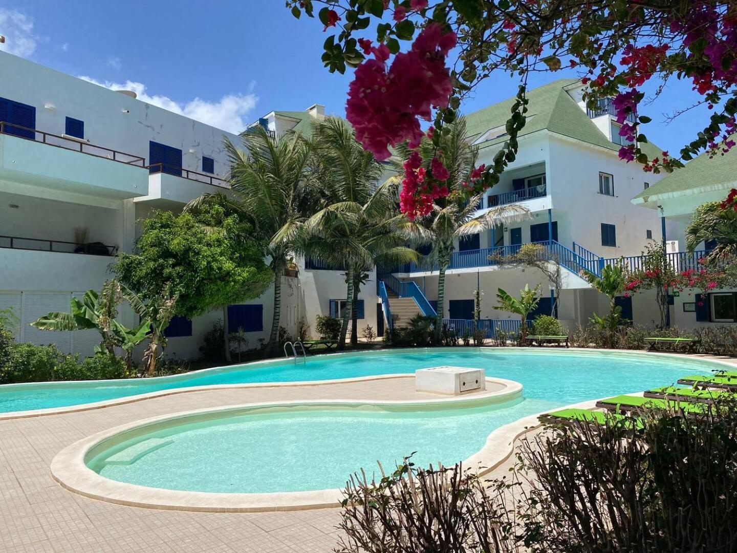 Leme Bedje Two Bedroom - By Bobbywashere ซังตามาเรีย ภายนอก รูปภาพ
