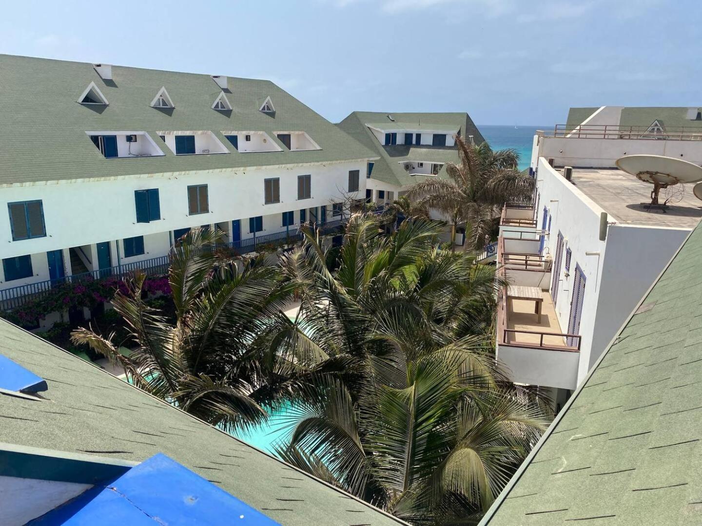 Leme Bedje Two Bedroom - By Bobbywashere ซังตามาเรีย ภายนอก รูปภาพ
